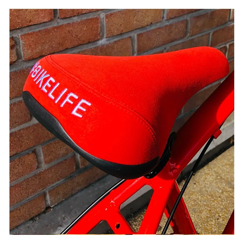 Custom Collective X Bikelife C100 Rouge Vermillon 2022 6 Custom Collective X Bikelife C100 Rouge Vermillon 2022 – Image 4