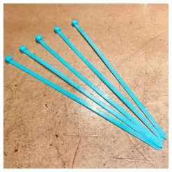 Generique COLLIERS SERRAGE PLASTIQUE 50x200 Mm X 5