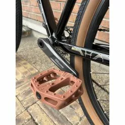 Custom Collective C100 Pro Noir Tan 2022 -France Accessoires Vélo Soldes Boutique custom collective c100 pro noir tan 2022 9