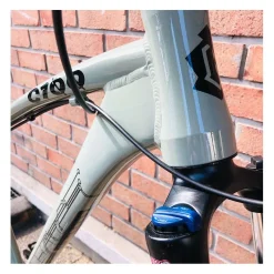 Custom Collective X Bikelife C100 Gris Béton 2022 35 Custom Collective X Bikelife C100 Gris Béton 2022 -France Accessoires Vélo Soldes Boutique custom collective x bikelife c100 gris beton 2022 13