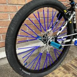 Se-bikes Custom SE Dblocks X BIKELIFE 29 Snow Bleu Camo 2022 -France Accessoires Vélo Soldes Boutique custom se dblocks x bikelife 29 snow bleu camo 2022 2