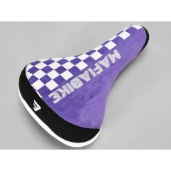 MAFIA BIKES Selle Mafia Bike Checkerboard Violette 10 MAFIA BIKES Selle Mafia Bike Checkerboard Violette -France Accessoires Vélo Soldes Boutique selle mafia bike checkerboard violette 3