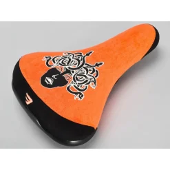 MAFIA BIKES Selle Mafia Bike Medusa Crackle 10 MAFIA BIKES Selle Mafia Bike Medusa Crackle -France Accessoires Vélo Soldes Boutique selle mafia bike medusa crackle 3