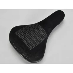 MAFIA BIKES Selle Mafia Bike Patch Noire -France Accessoires Vélo Soldes Boutique selle mafia bike patch noire 3